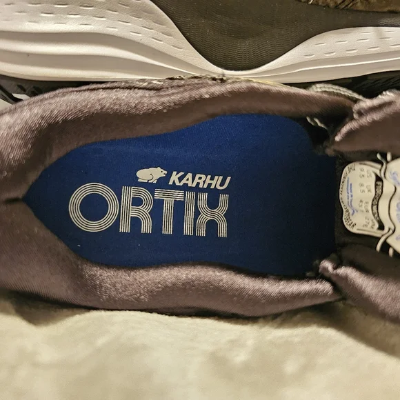 Karhu Synchron Ortix MRS Running Shoes - Picture 14 of 16